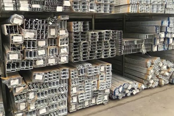 4 Toko Aluminium Semarang Barat-Timur Lengkap & Murah