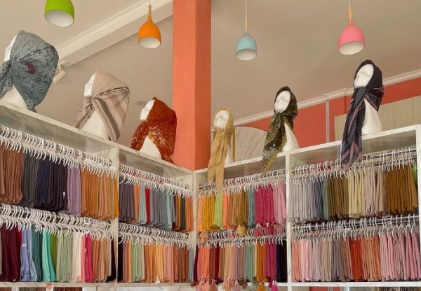 8 Toko Hijab Semarang Terdekat Lengkap & Murah Area Tlogosari Sampangan Ngaliyan Tembalang
